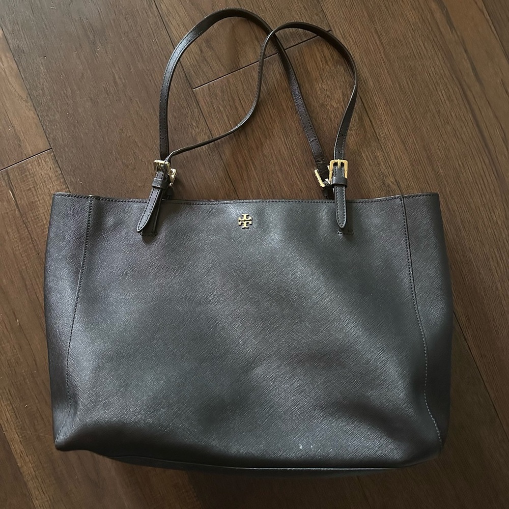 Black Tory Burch tote